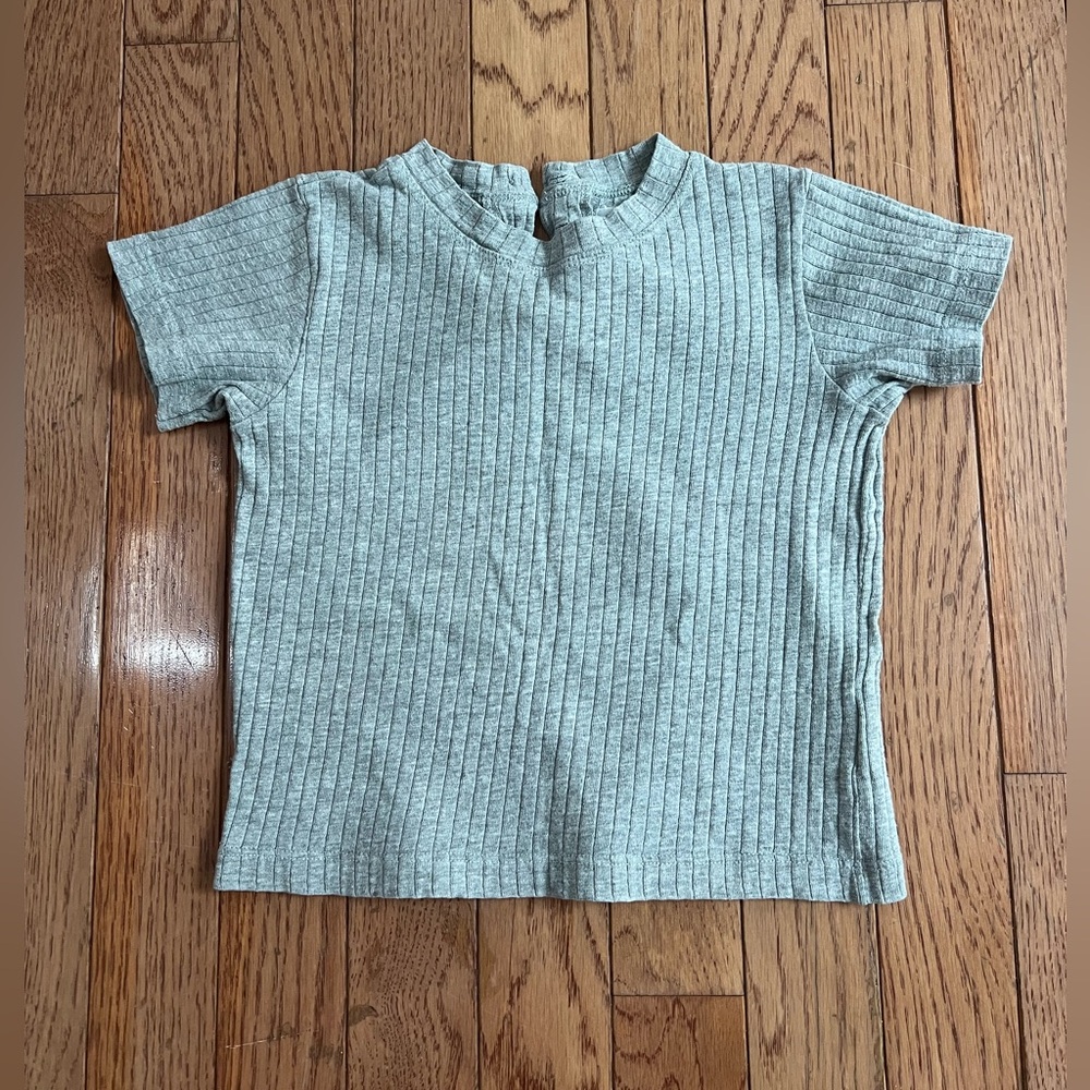 Melograno Heather Grey Short Sleeve Tee